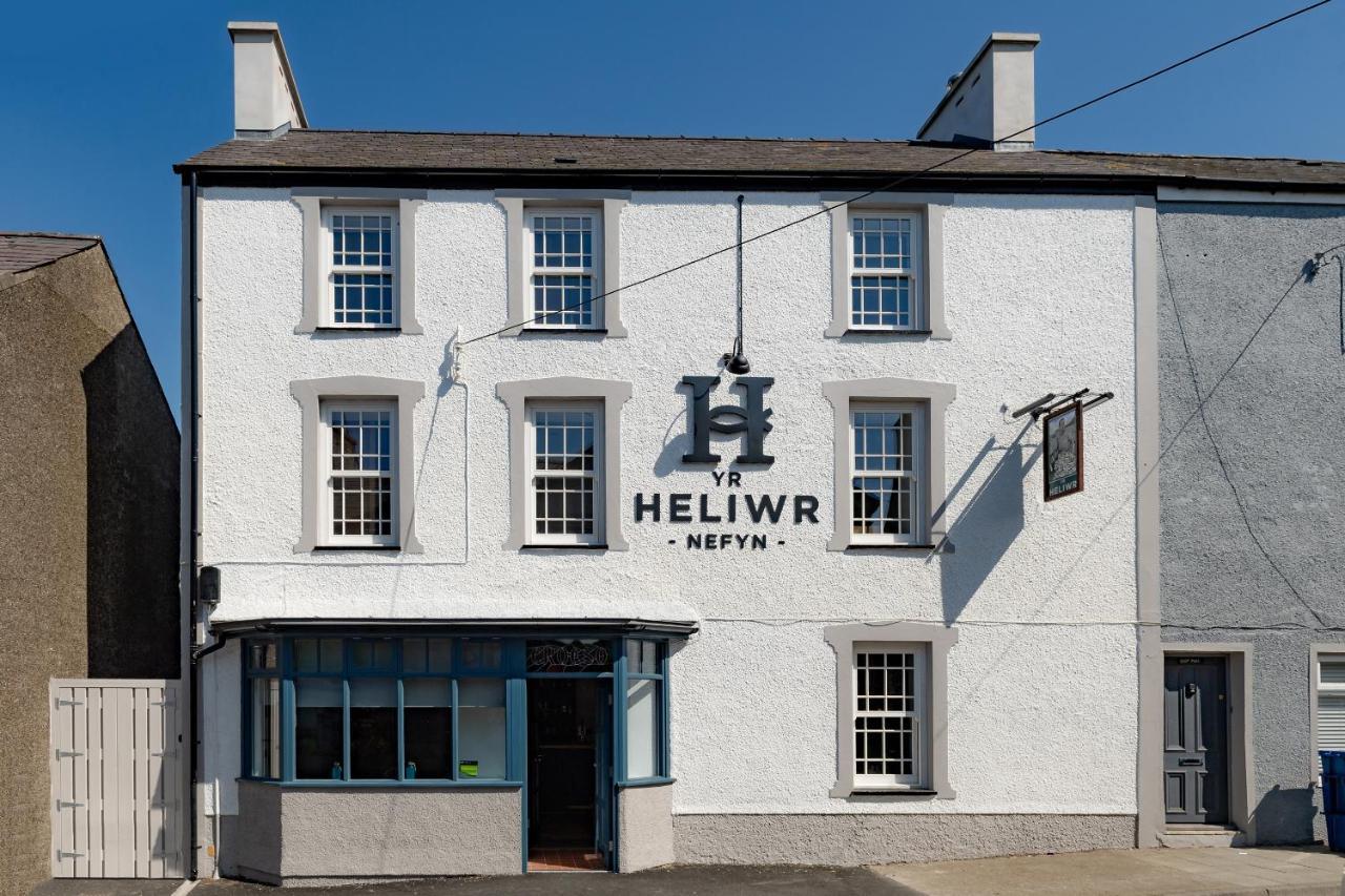 Tafarn Yr Heliwr Hostel Nefyn Luaran gambar