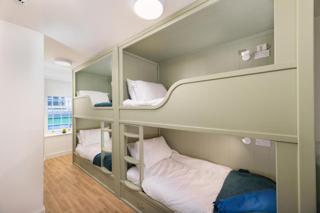 Tafarn Yr Heliwr Hostel Nefyn Luaran gambar
